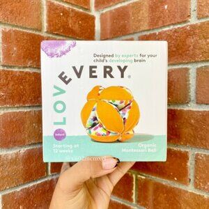 LOVEVERY ORGANIC MONTESSORI BALL BABY TOY 1CT